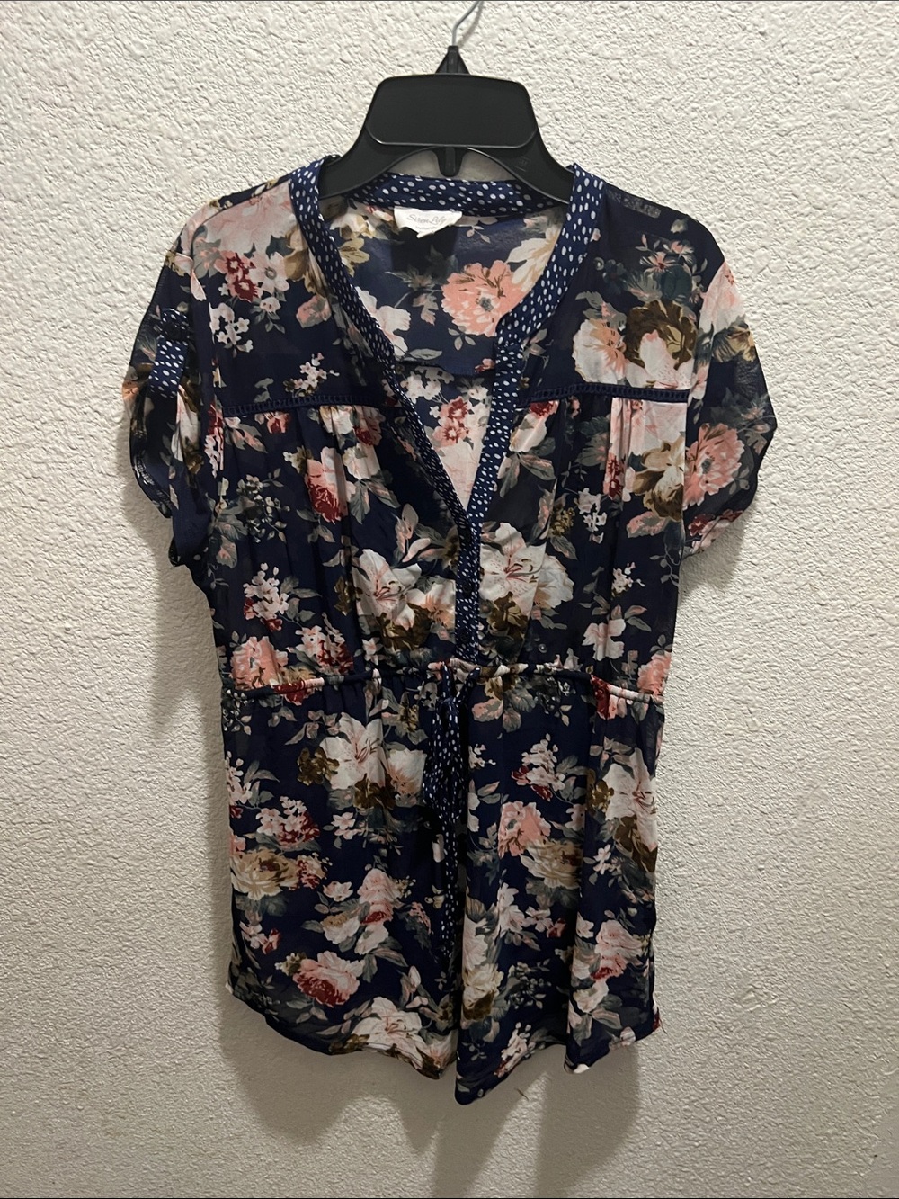Siren Lily Navy Floral Short-Sleeve Blouse with Pink Accents
